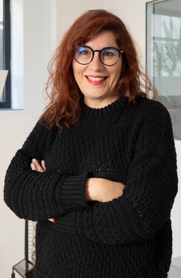 Mar Carrasco, maestra y pedagoga de Pequeños trazos en Vélez-Málaga